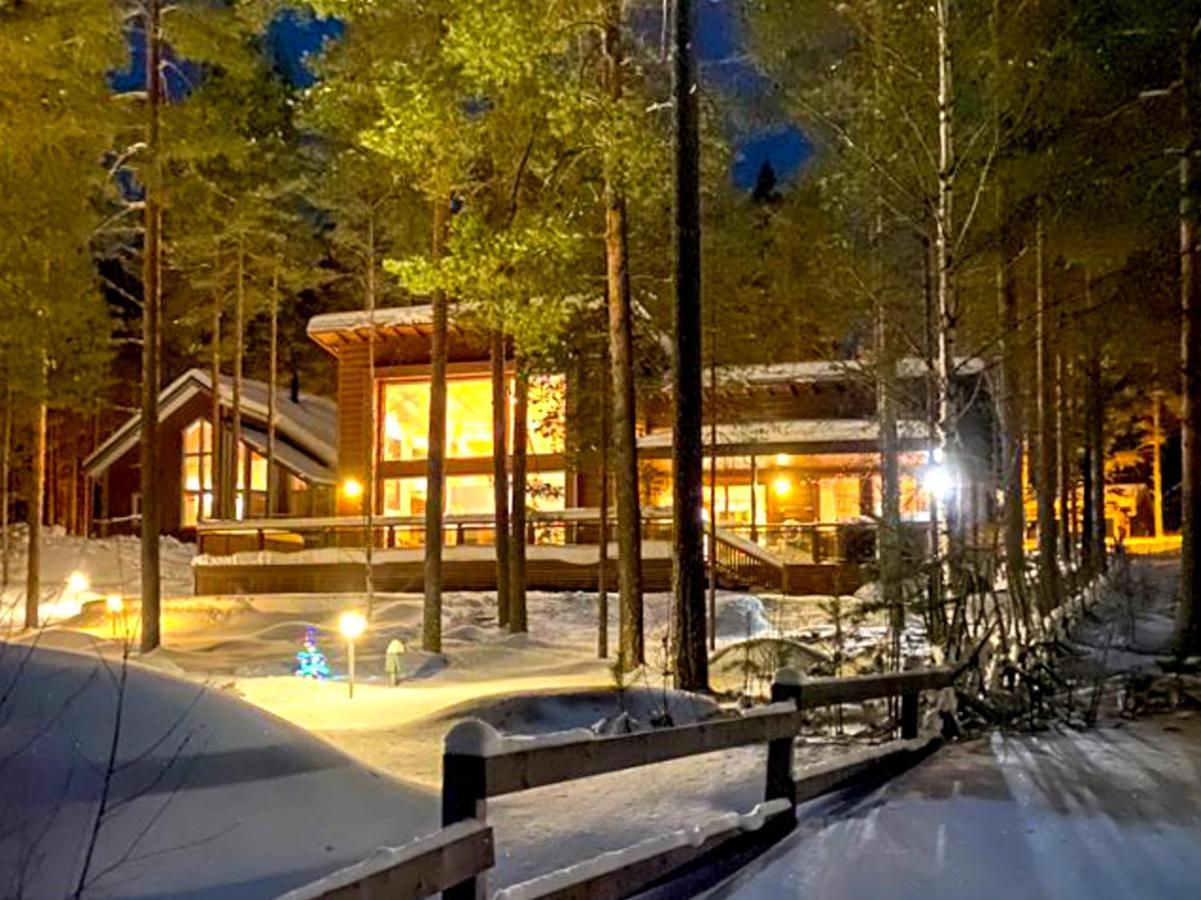 Pielislinna Kolinkylä Екстериор снимка