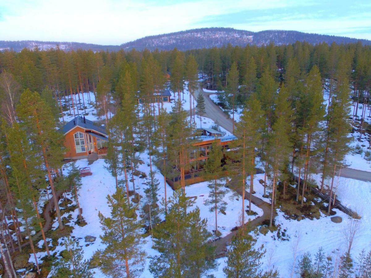 Pielislinna Kolinkylä Екстериор снимка